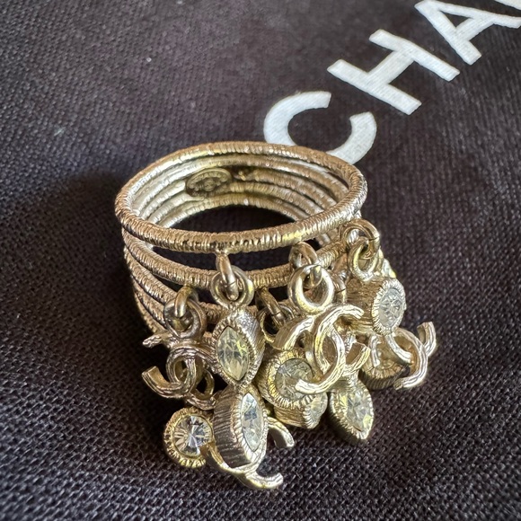 Chanel Ring - Picture 6 of 16